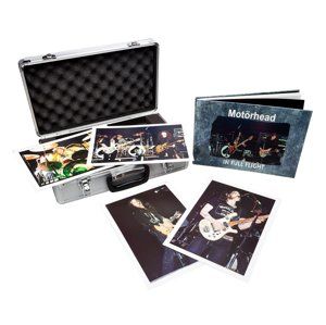 sběratelská kniha Motörhead - IN FULL FLIGHT - 207